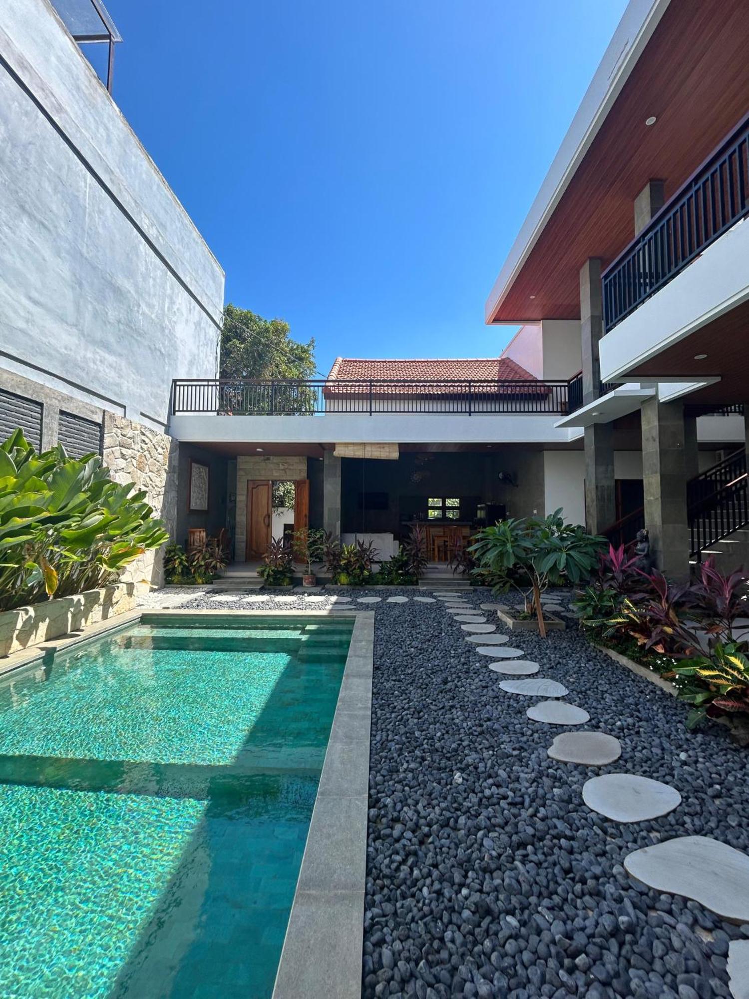 Villa Son Sun Uluwatu Exteriör bild
