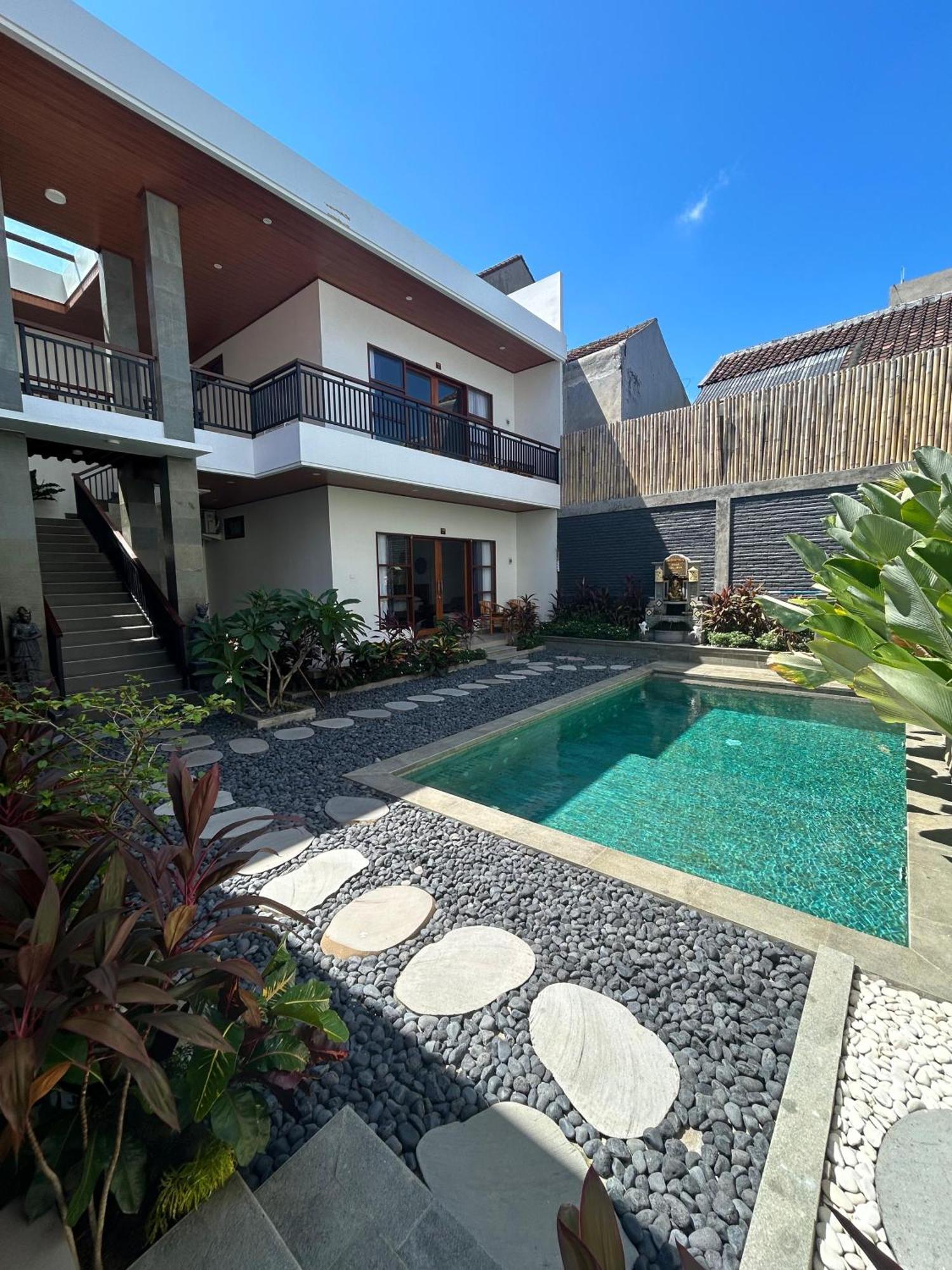 Villa Son Sun Uluwatu Exteriör bild